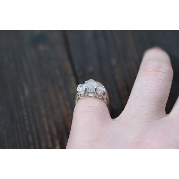 alternative raw diamond engagement ring raw crystal size 4 5 6 7 8 8 9 10 11 12 - Picture 2 of 3